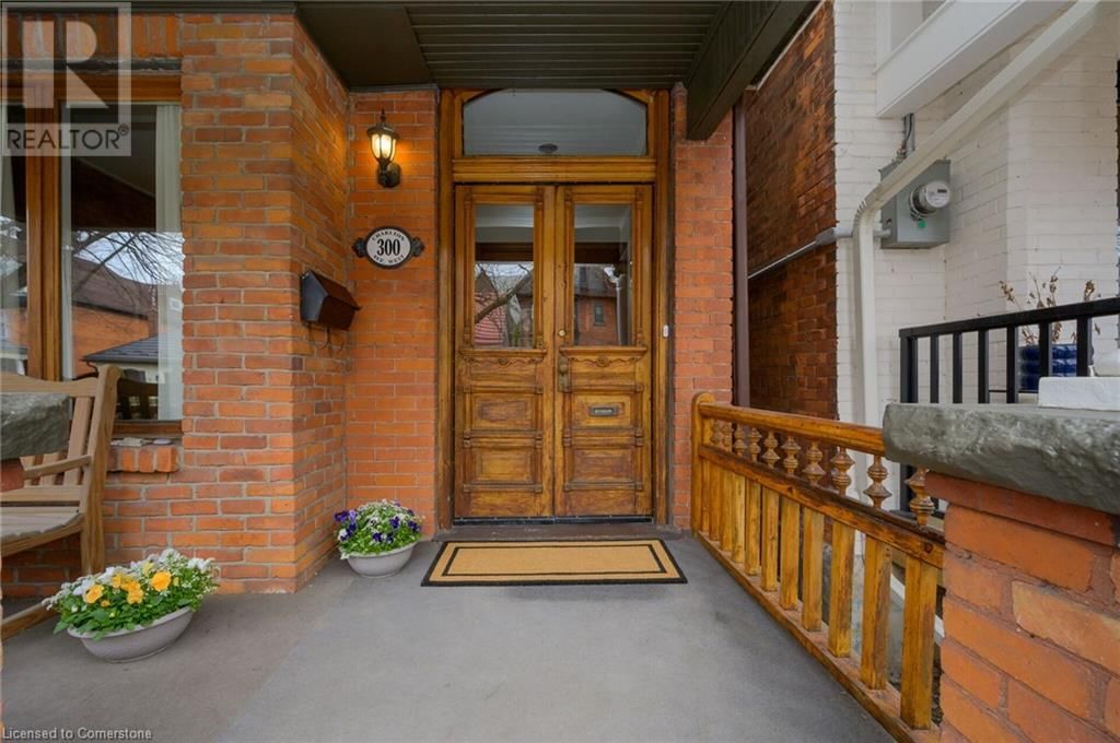 300 CHARLTON AVENUE WEST Image 8