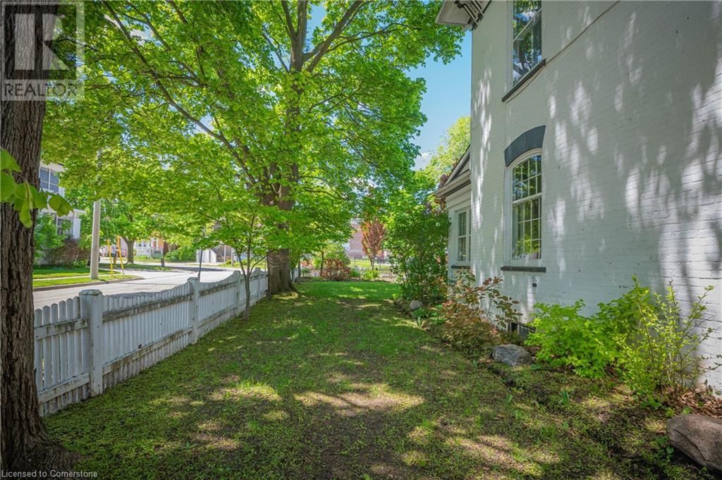 E - 140 LANCASTER STREET Image 12