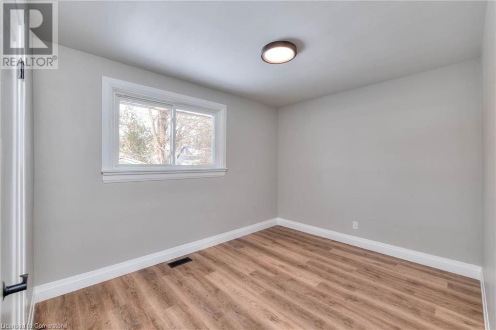 Upper - 178 GLEN ROAD Image 20