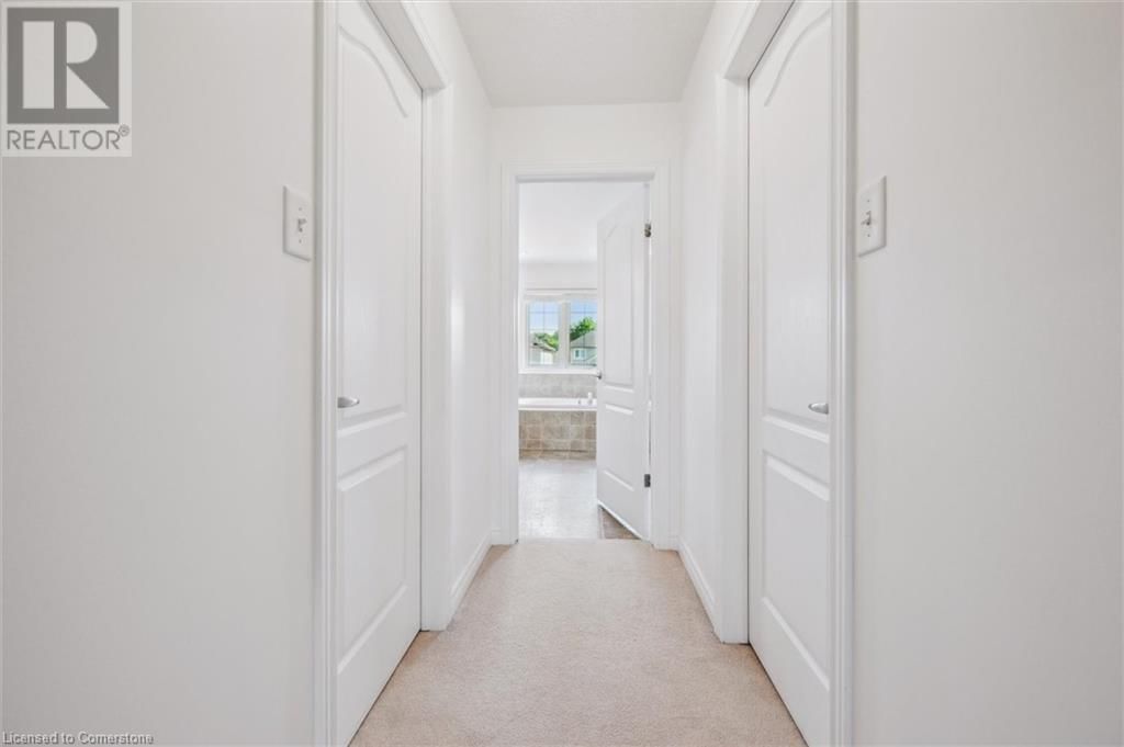 42 TREEVIEW DRIVE Image 31