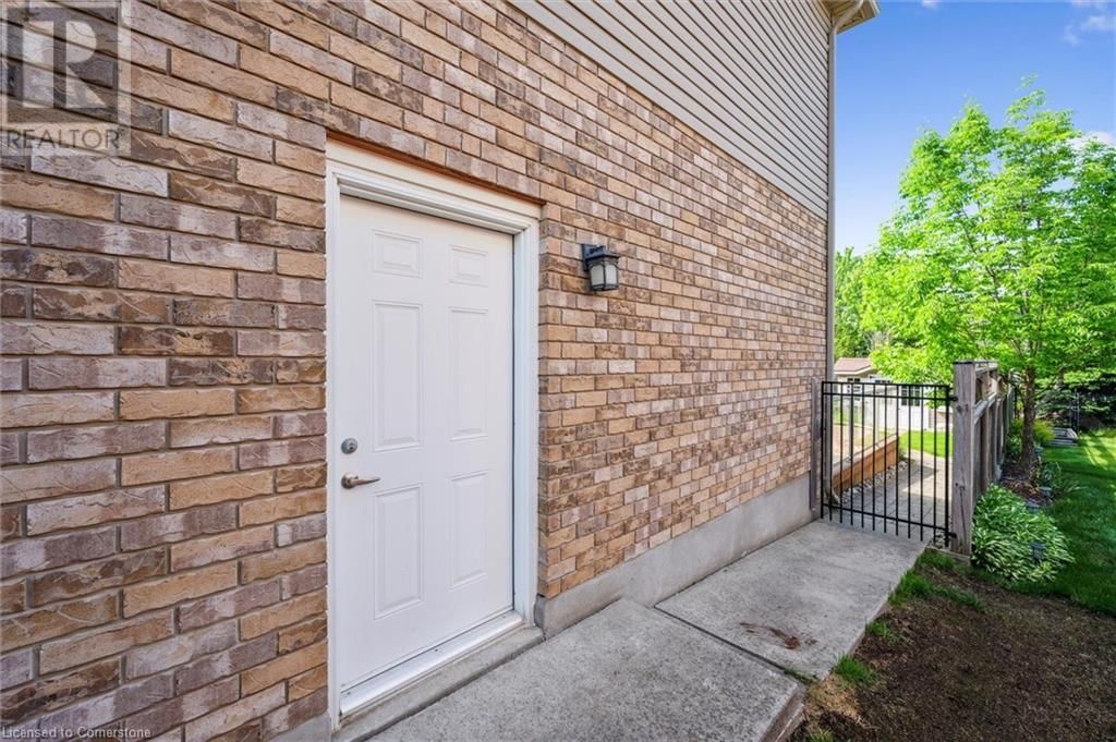 42 TREEVIEW DRIVE Image 42