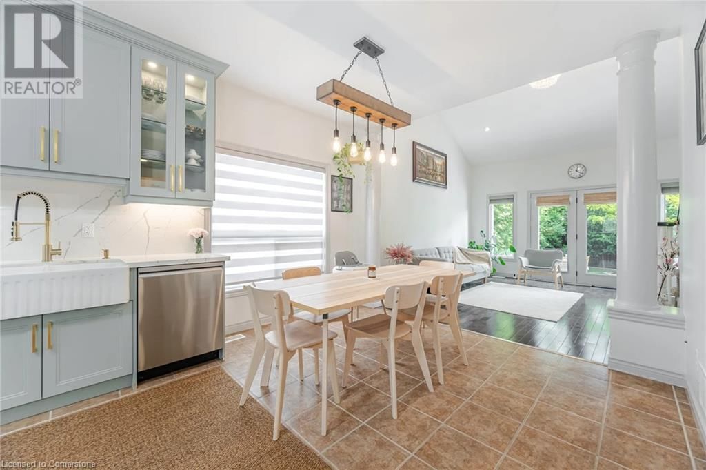 39 STONEHAM STREET Image 11