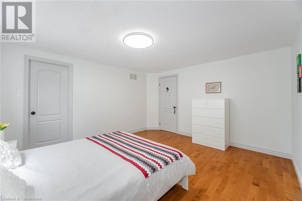 39 STONEHAM STREET Image 26