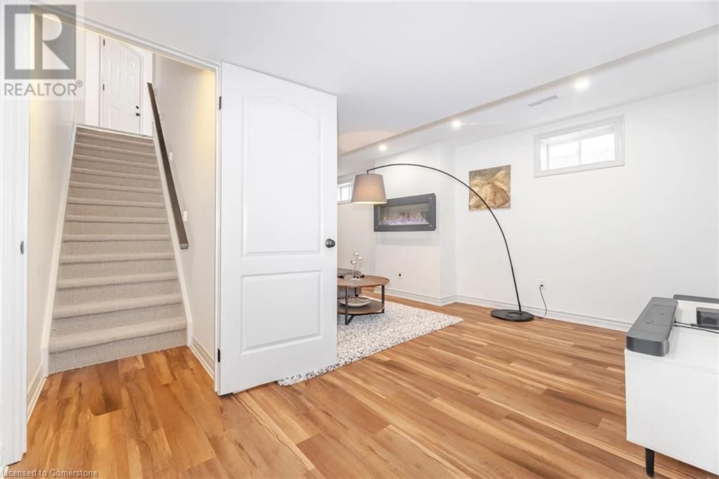 39 STONEHAM STREET Image 30