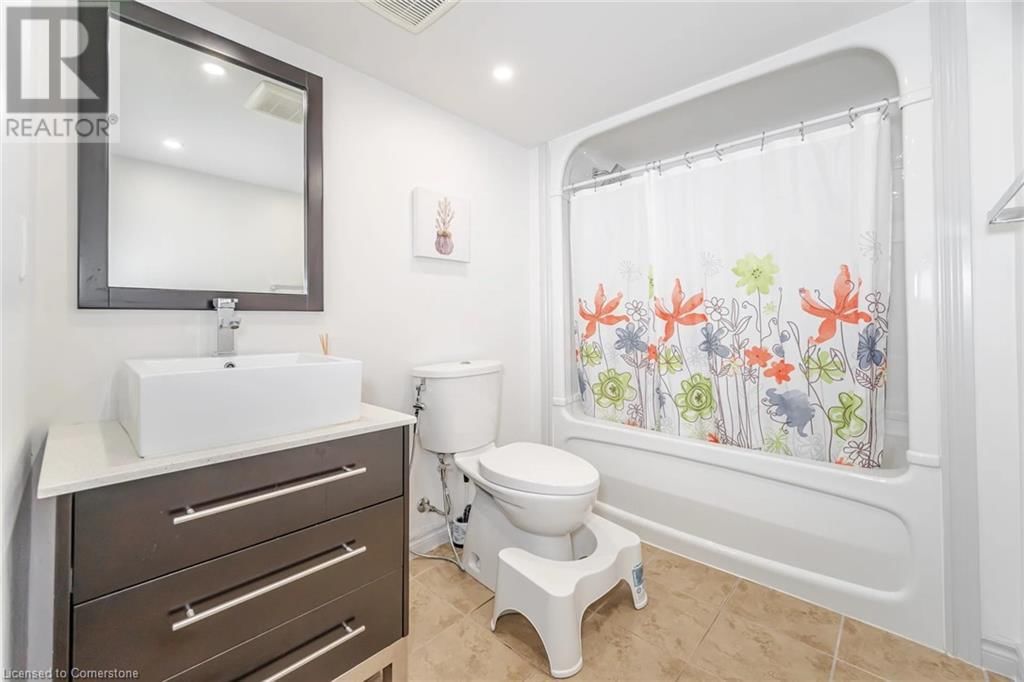 39 STONEHAM STREET Image 37