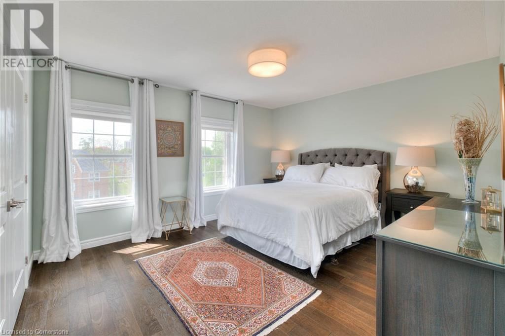 348 LOUISA STREET Image 15