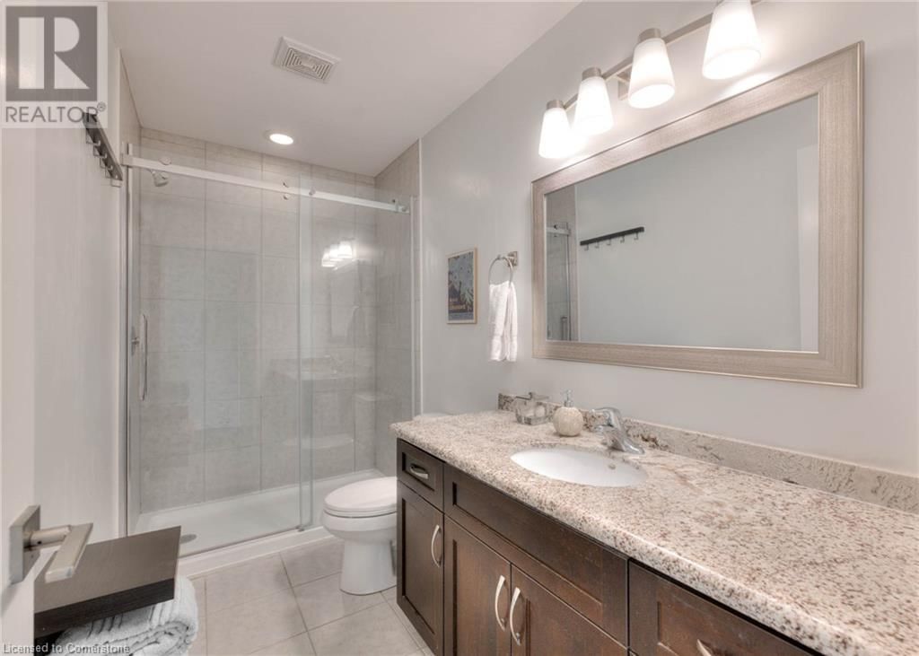 348 LOUISA STREET Image 18