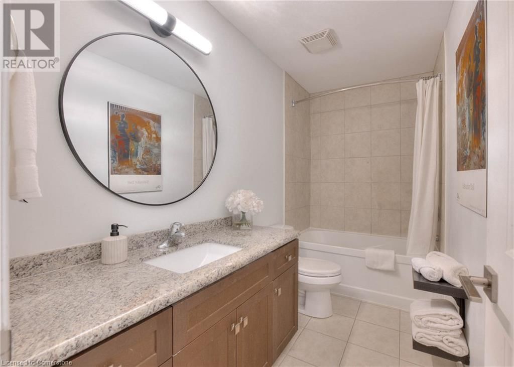 348 LOUISA STREET Image 19
