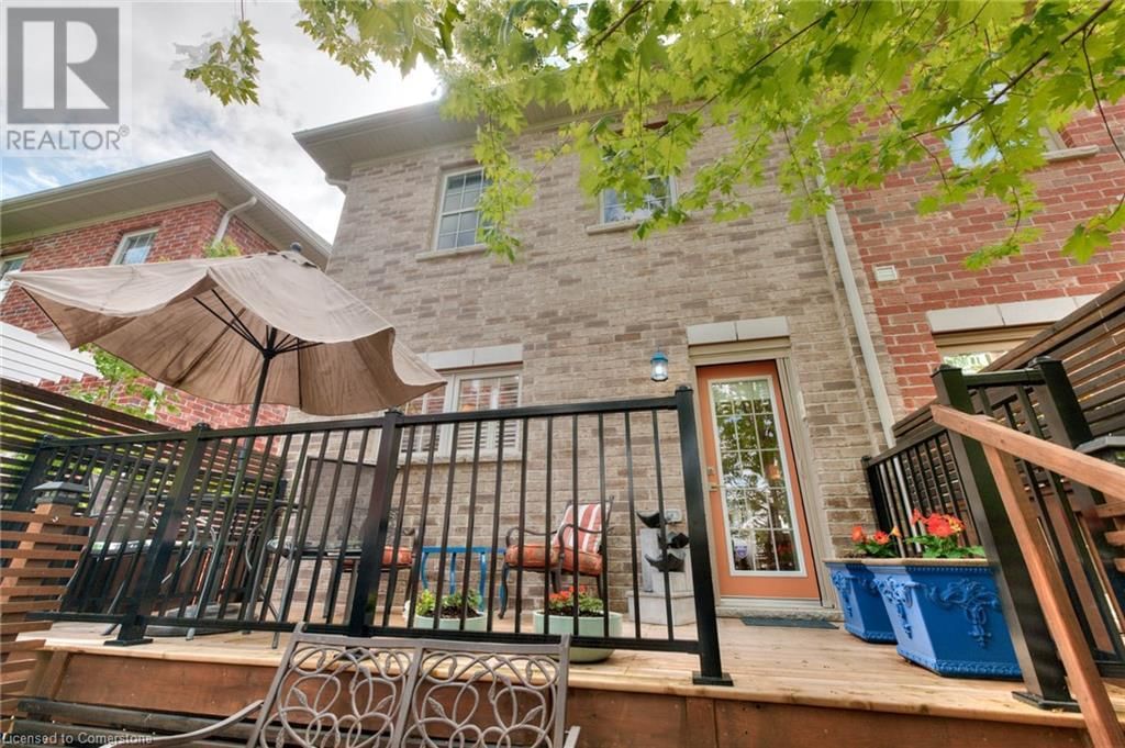 348 LOUISA STREET Image 32