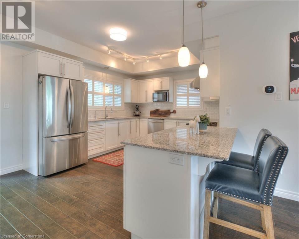 348 LOUISA STREET Image 8