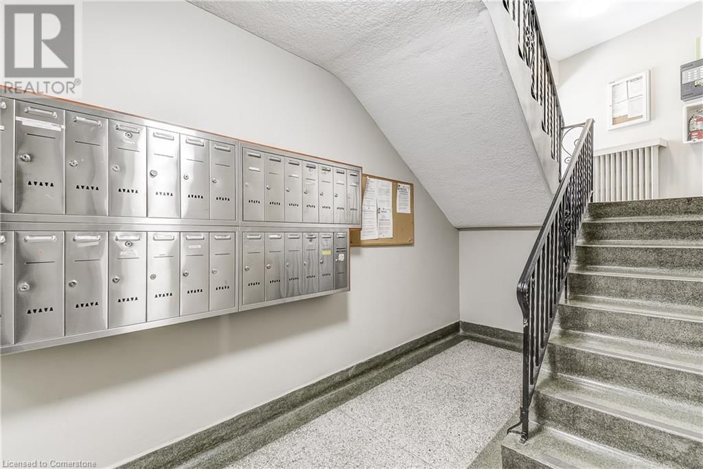 104 - 2052 COURTLAND DRIVE Image 22