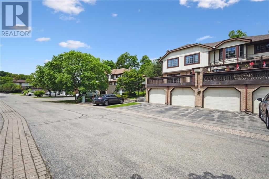 1 - 224 KINGSWOOD DRIVE Image 5