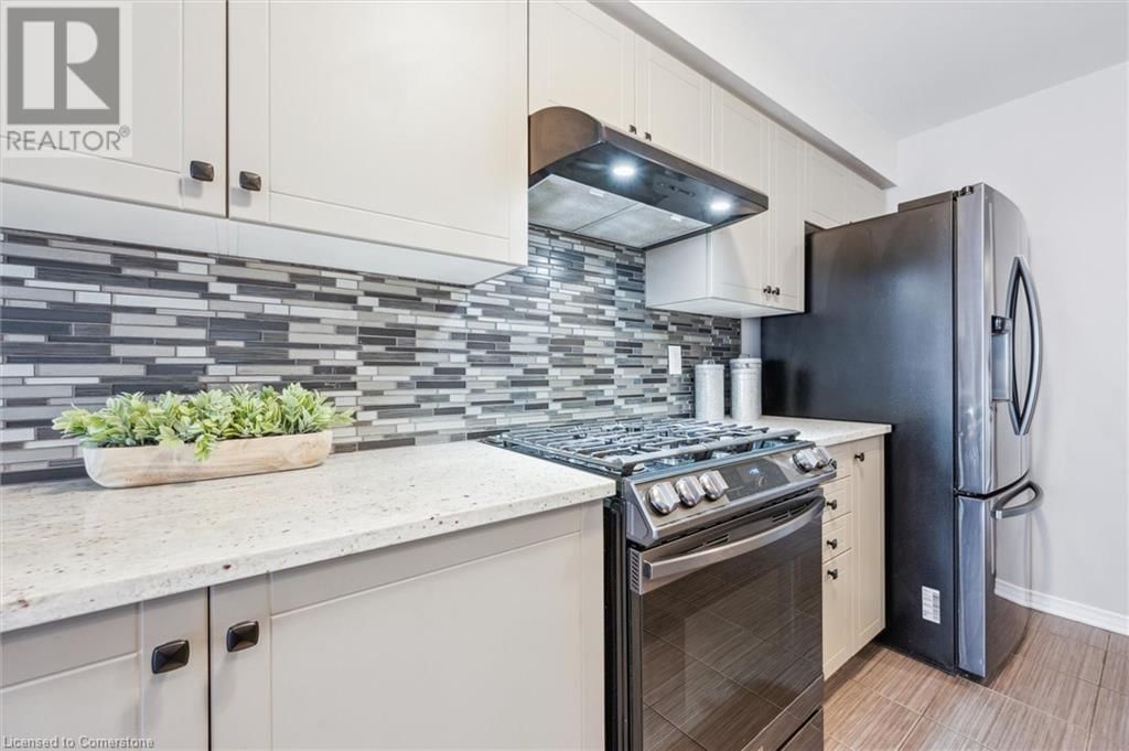 63 BLACKSMITH DRIVE Image 11