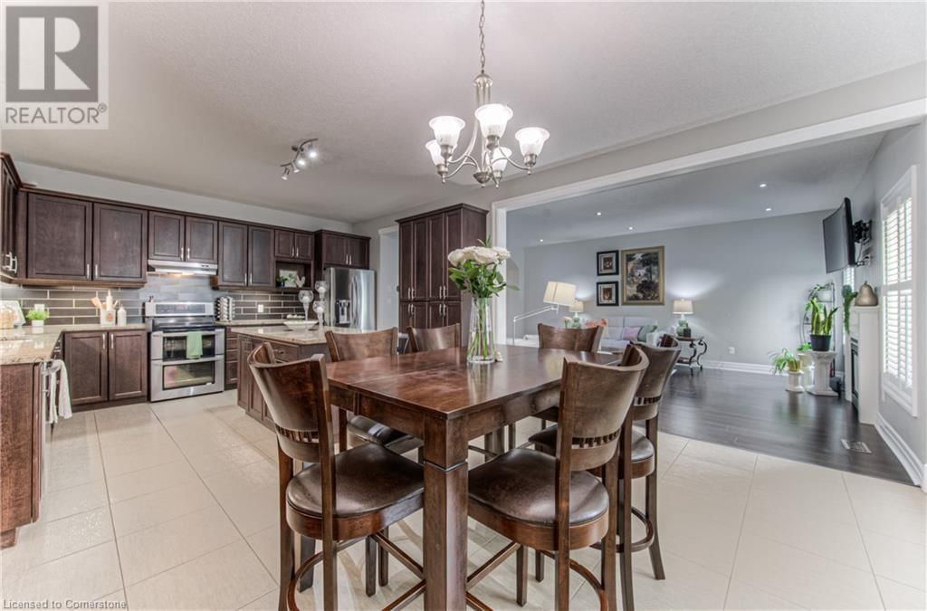 140 MAPLE BUSH DRIVE Image 13