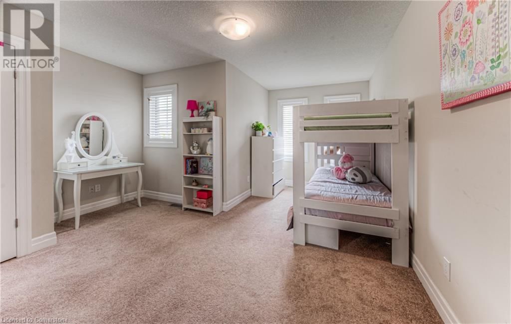 140 MAPLE BUSH DRIVE Image 36