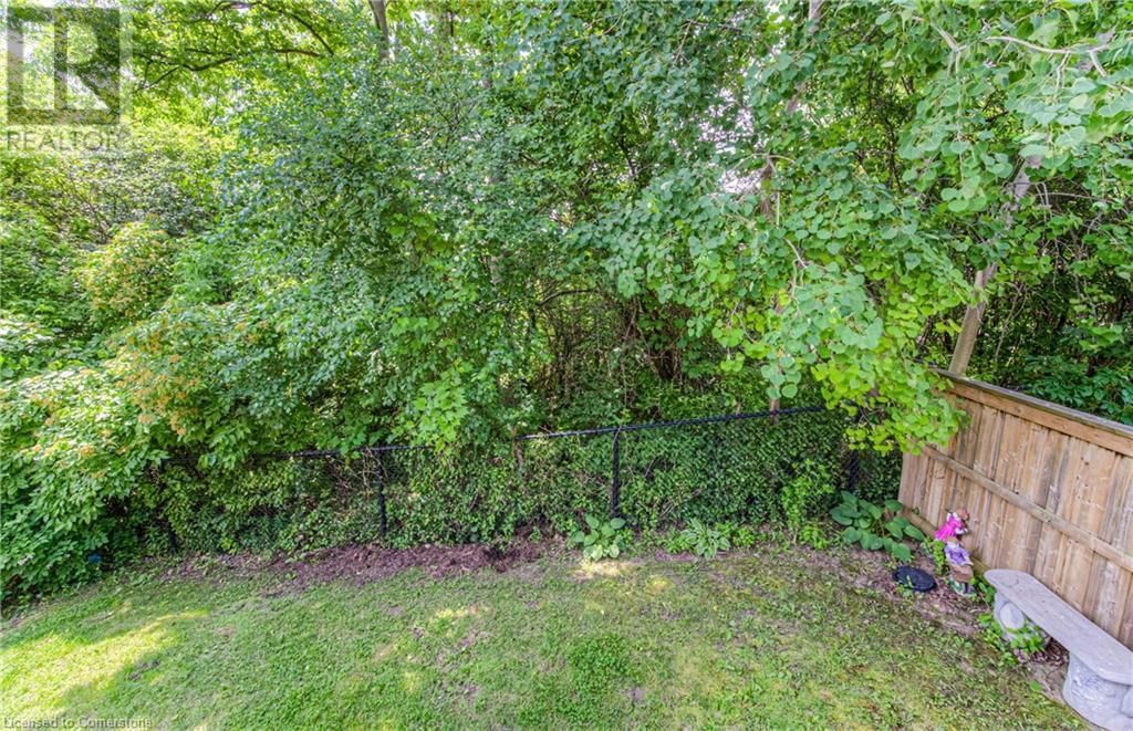 140 MAPLE BUSH DRIVE Image 47