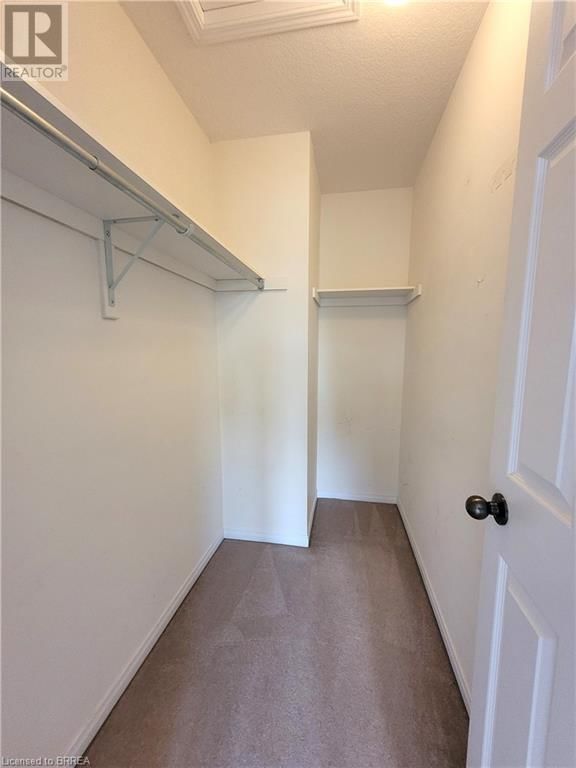 91 ENGLISH LANE Image 16
