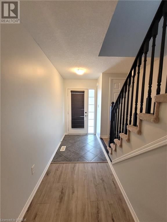 91 ENGLISH LANE Image 2