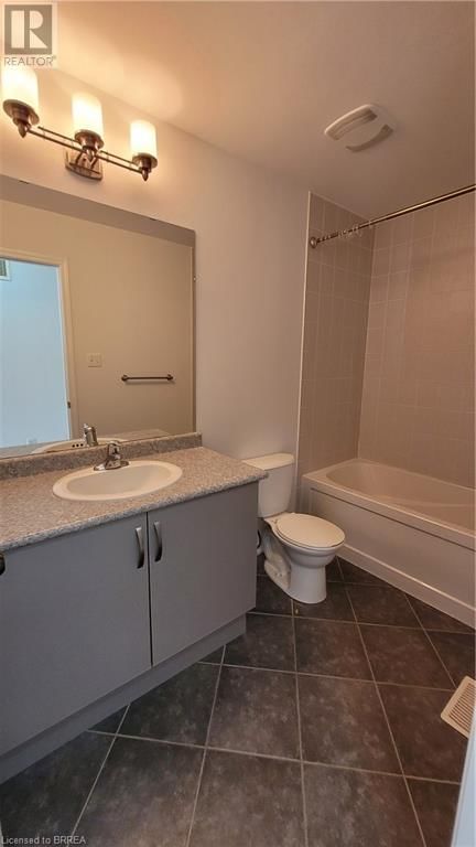 91 ENGLISH LANE Image 21