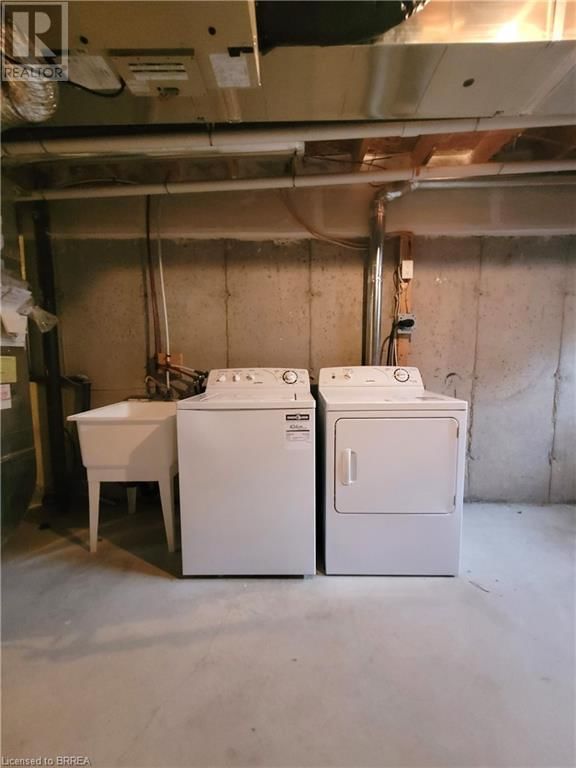 91 ENGLISH LANE Image 25