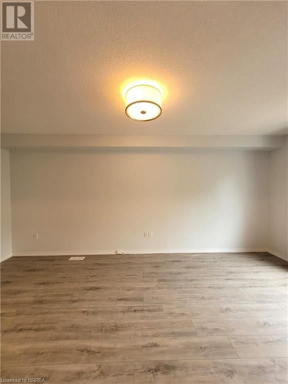 91 ENGLISH LANE Image 7