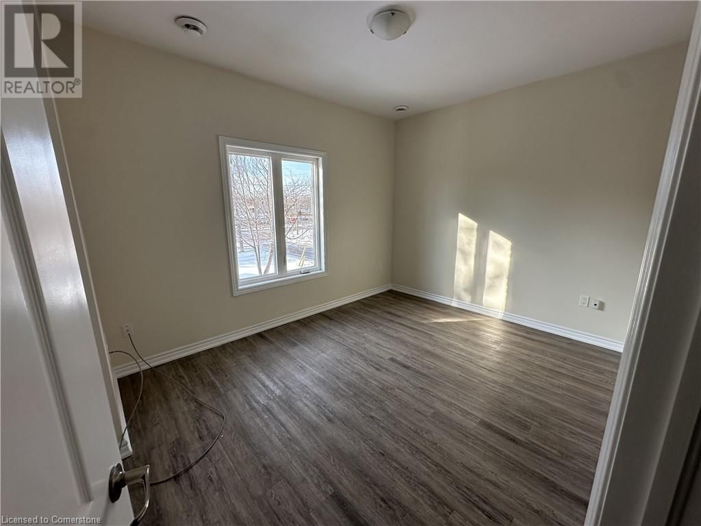 248 PORT COLBORNE DRIVE Image 9