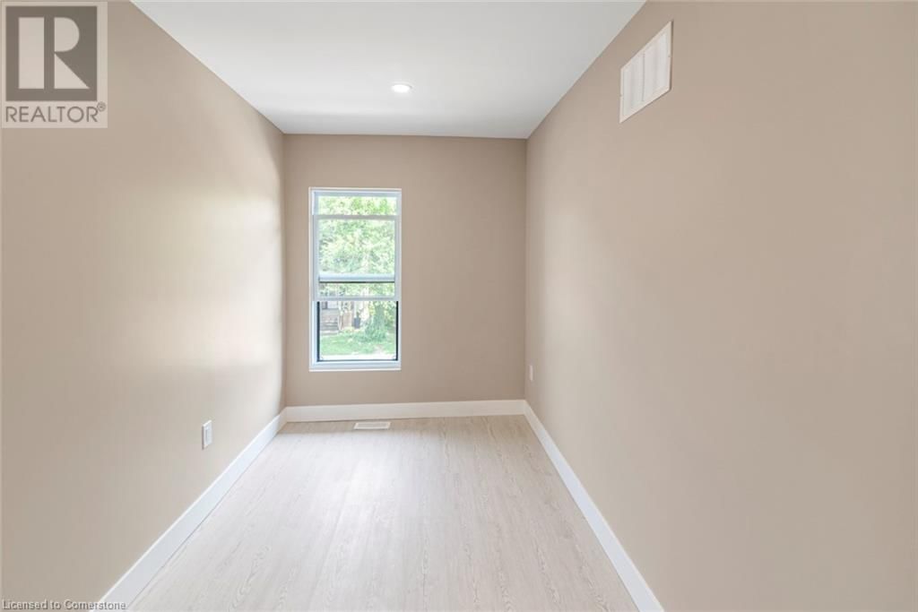 200 SANFORD AVENUE SOUTH Image 24