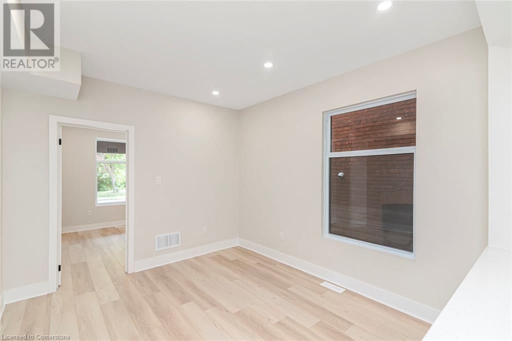 200 SANFORD AVENUE SOUTH Image 7
