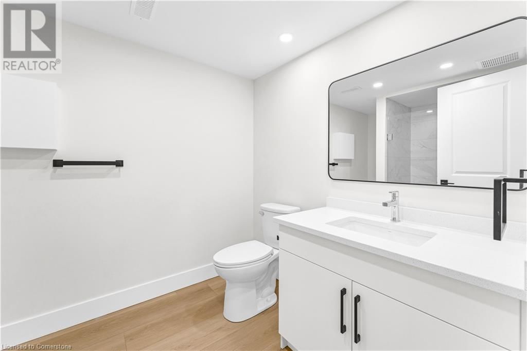 643 HANLON ROAD Image 32