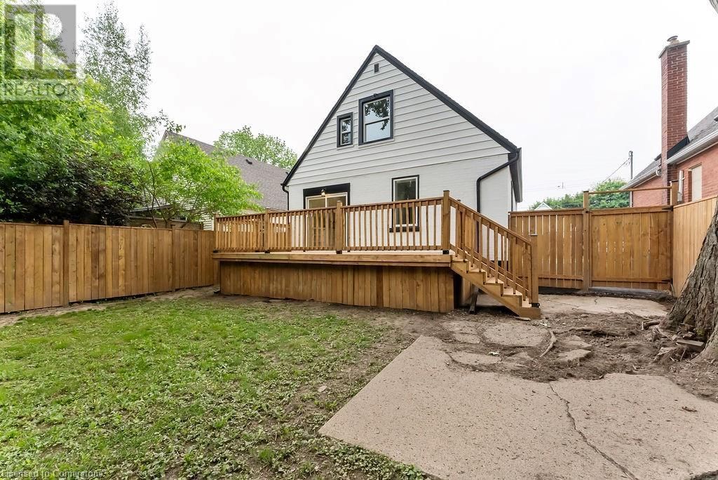 272 EAST 15TH STREET Image 35