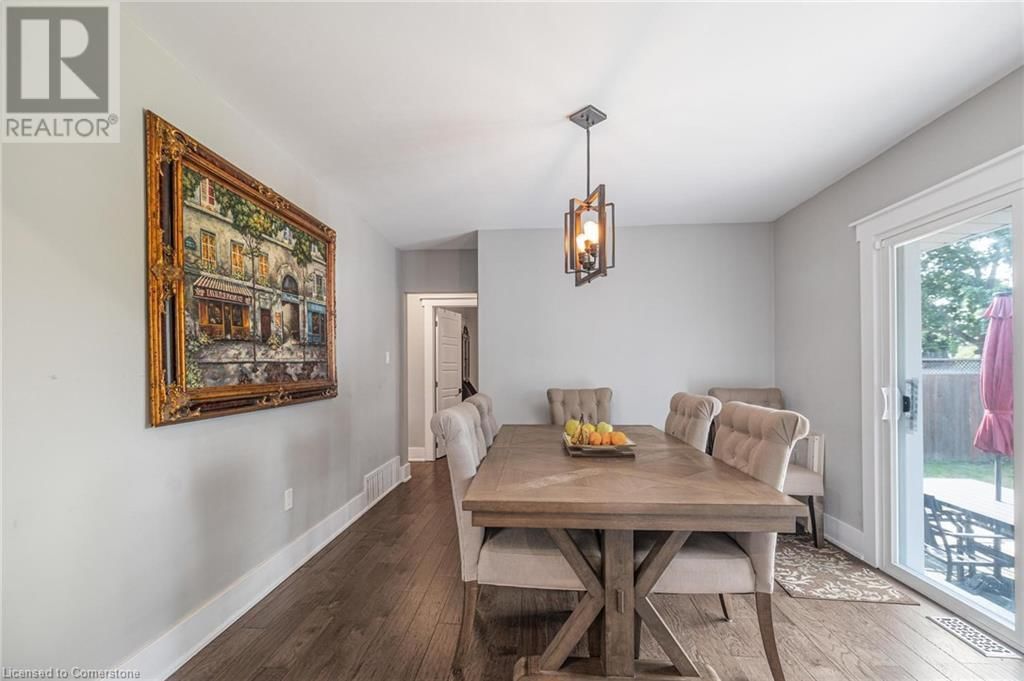 1057 CLARE AVENUE Image 16