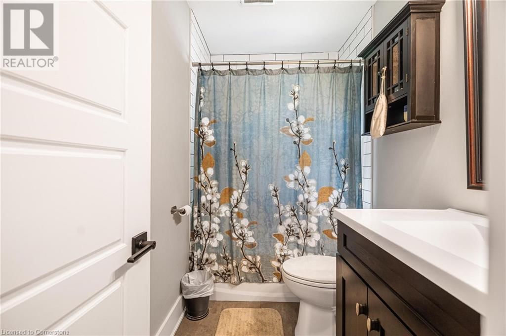 1057 CLARE AVENUE Image 21