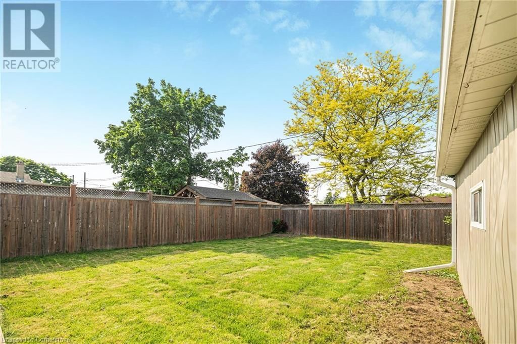 1057 CLARE AVENUE Image 26