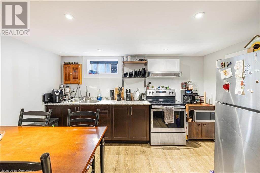 1057 CLARE AVENUE Image 6
