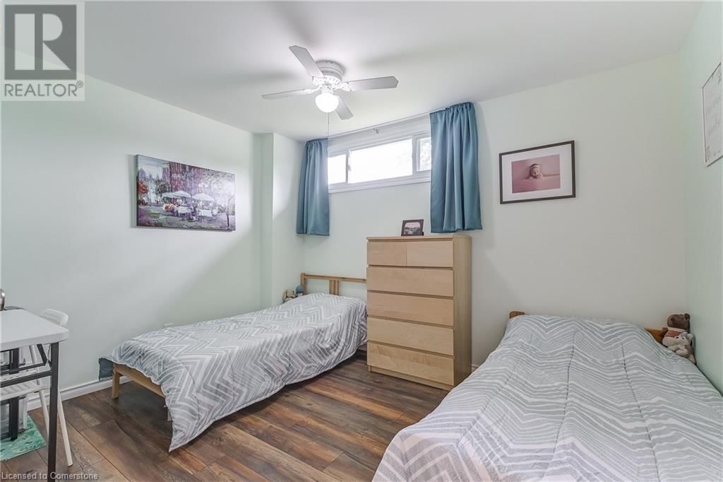 113 LYNDEN ROAD Image 15