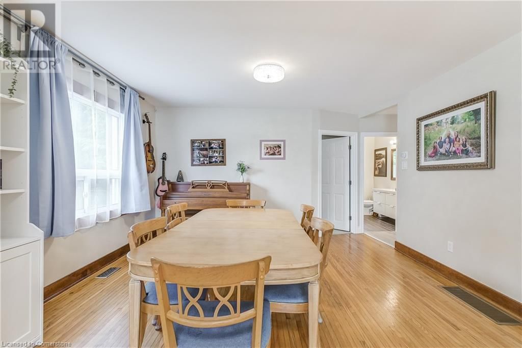 113 LYNDEN ROAD Image 7