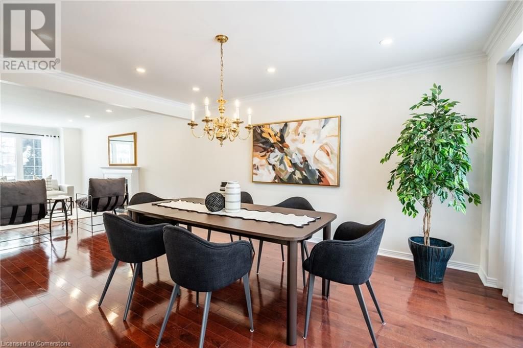 2049 COUNTRY CLUB DRIVE Image 22