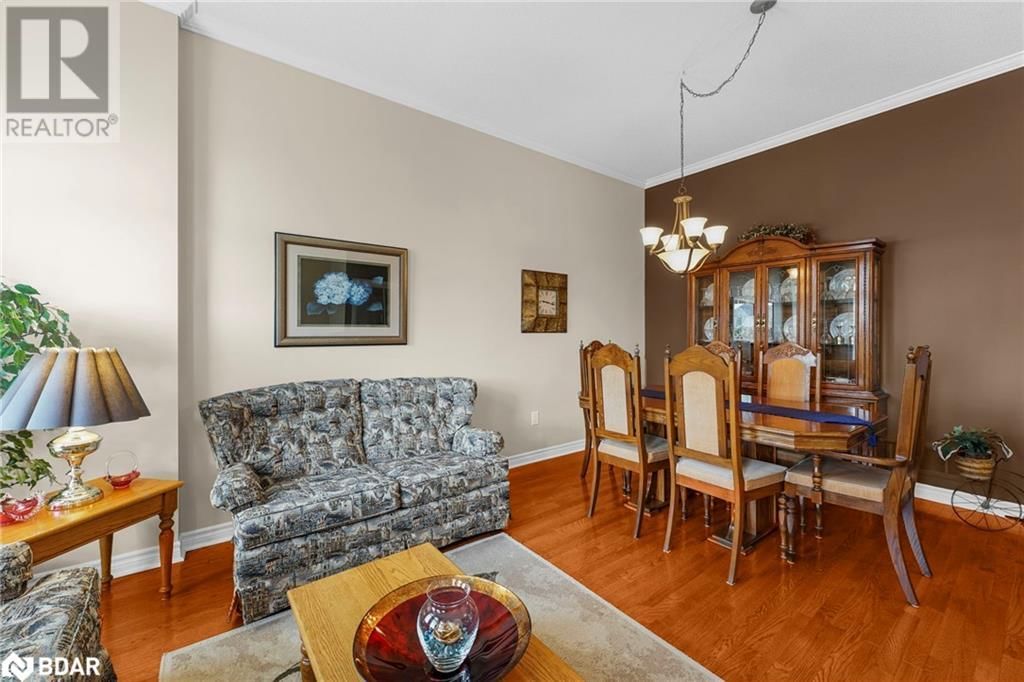 40 COLLIER CRESCENT Image 10