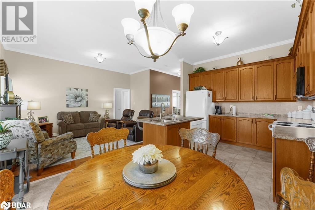 40 COLLIER CRESCENT Image 18