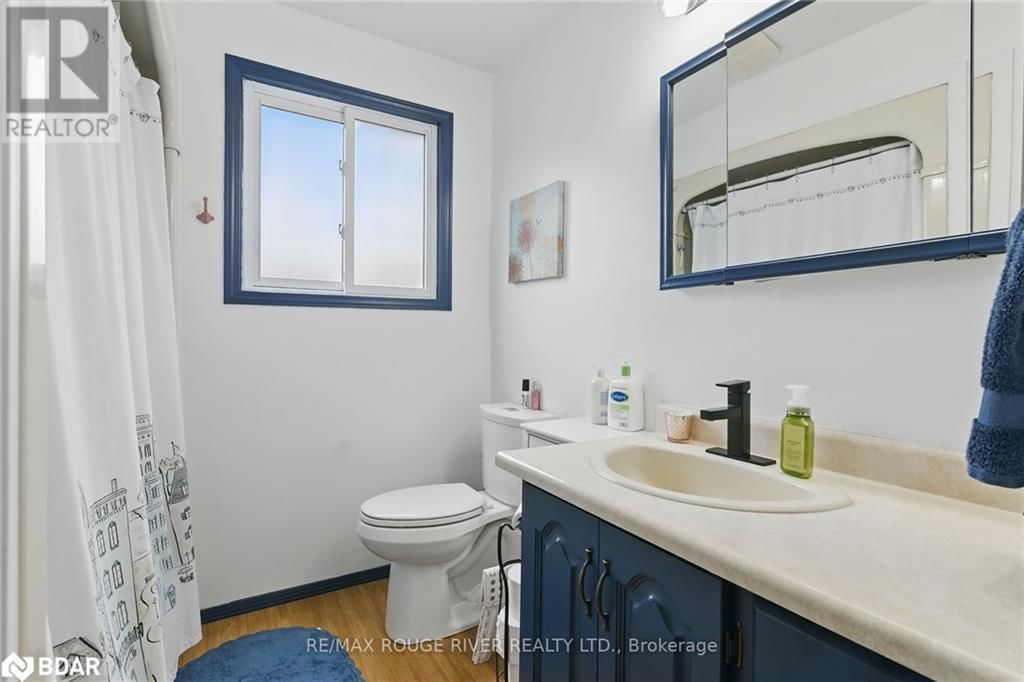 19 EDWARDS DRIVE Image 17