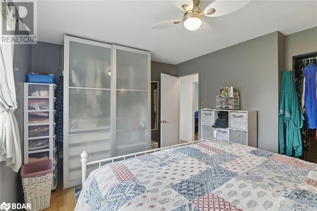 19 EDWARDS DRIVE Image 24