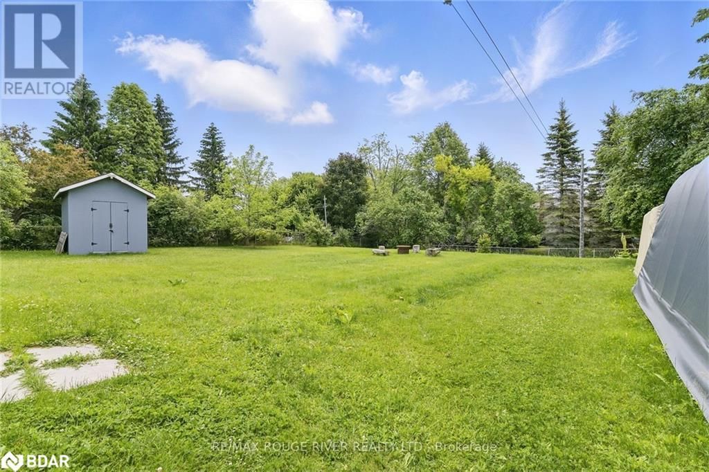 19 EDWARDS DRIVE Image 33