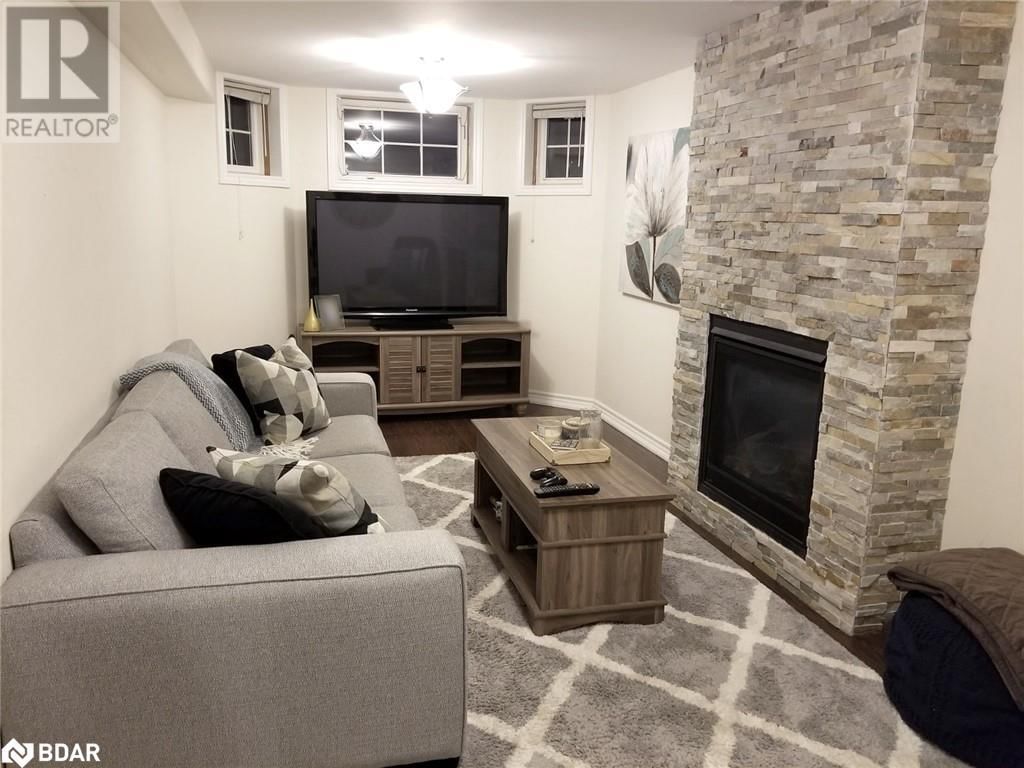 76 HOLLY MEADOW ROAD Image 11