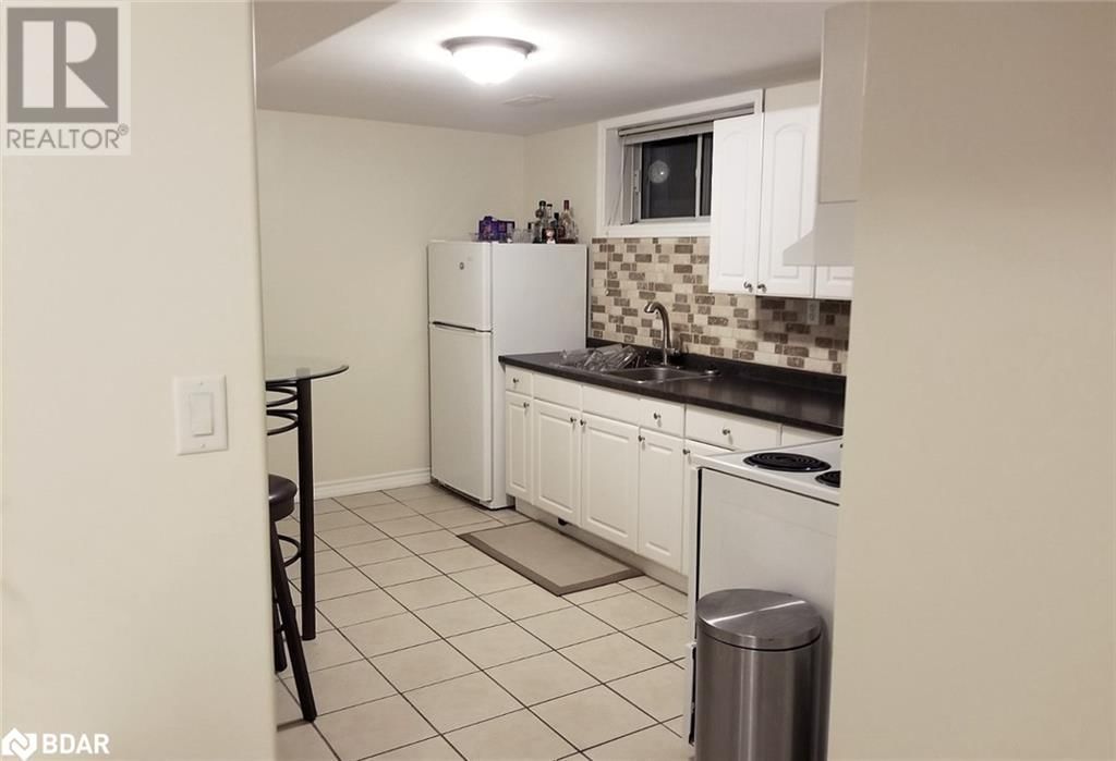 76 HOLLY MEADOW ROAD Image 13