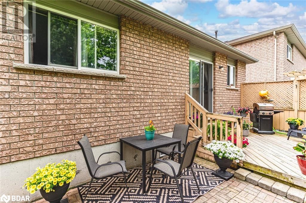 76 HOLLY MEADOW ROAD Image 17