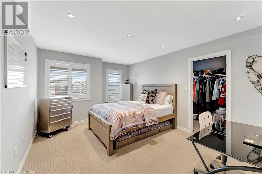 349 VALRIDGE DRIVE Image 22