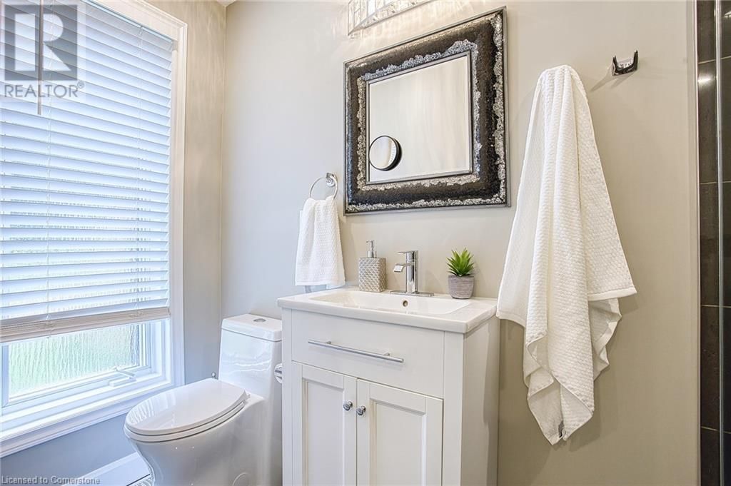 3263 GUYATT ROAD Image 25