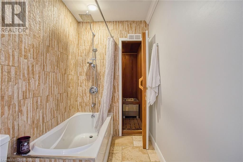 3263 GUYATT ROAD Image 31