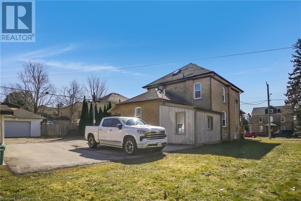 17 SHAW AVENUE WEST Image 24
