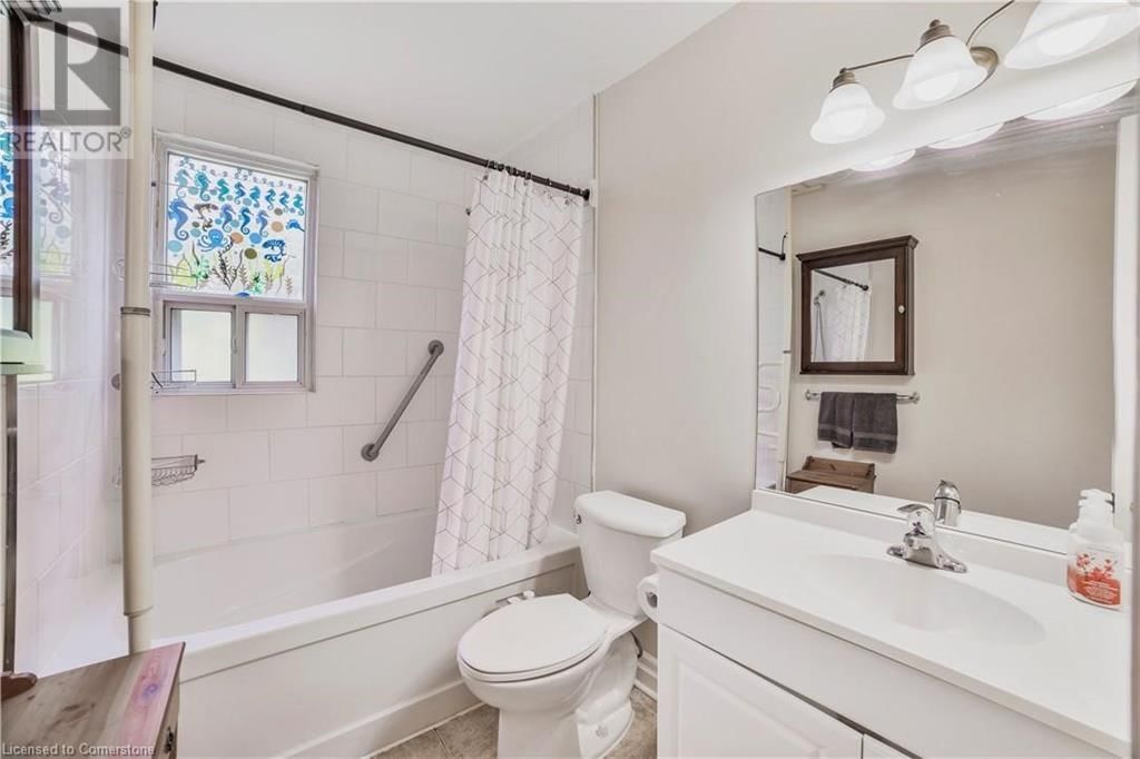 96 EAST 21ST STREET Image 15